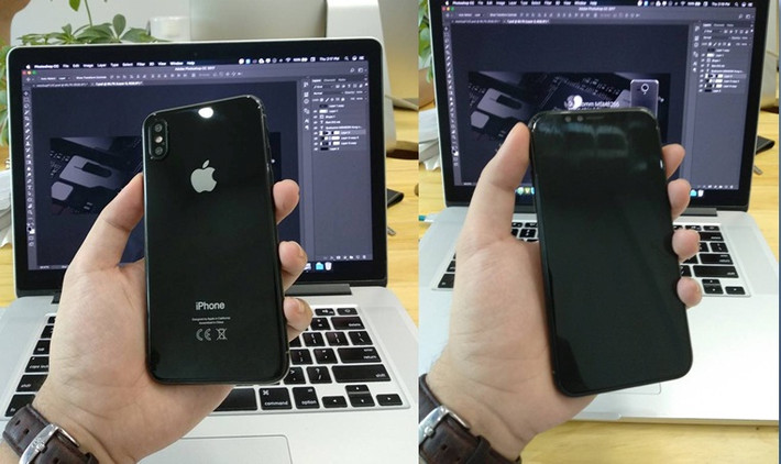 Thông tin mới nhất cho thấy, điện thoại iPhone 8 sẽ chính thức được ra mắt trong một sự kiện được tổ chức vào ngày 12/9 tới đây. Phải đến lúc đó chúng ta mới có thể kết luận rằng liệu mô hình trên đây có thực sự giống hoàn toàn với mẫu điện thoại sắp sửa được Apple cho ra mắt. Ảnh: Phiên bản màu đen được đánh giá là đẹp nhất của iPhone 8.