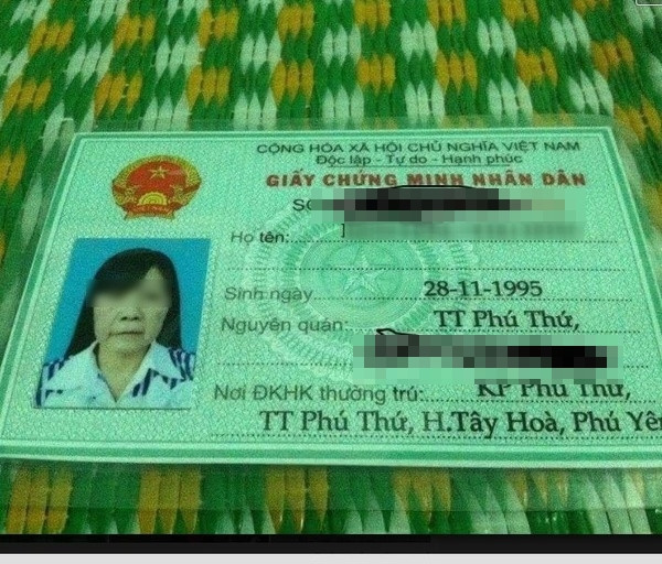Để tăng tính xác thực cho những dòng chia sẻ của mình, N.Như còn công khai một bức ảnh chụp chứng minh thư nhân dân, trong đó ghi rõ ràng ngày tháng năm sinh 28/11/1995, bên cạnh là bức ảnh người phụ nữ với khuôn mặt già nua. Xem được bức ảnh này, một bộ phận dân mạng phải thốt lên đầy ngạc nhiên, họ không thể tin rằng trên đời này lại có một trường hợp đặc biệt, quái dị như N.Như. Nhiều người thậm chí còn lên mạng ngay lập tức để tìm những thông tin liên quan đến căn bệnh lão hóa bẩm sinh.