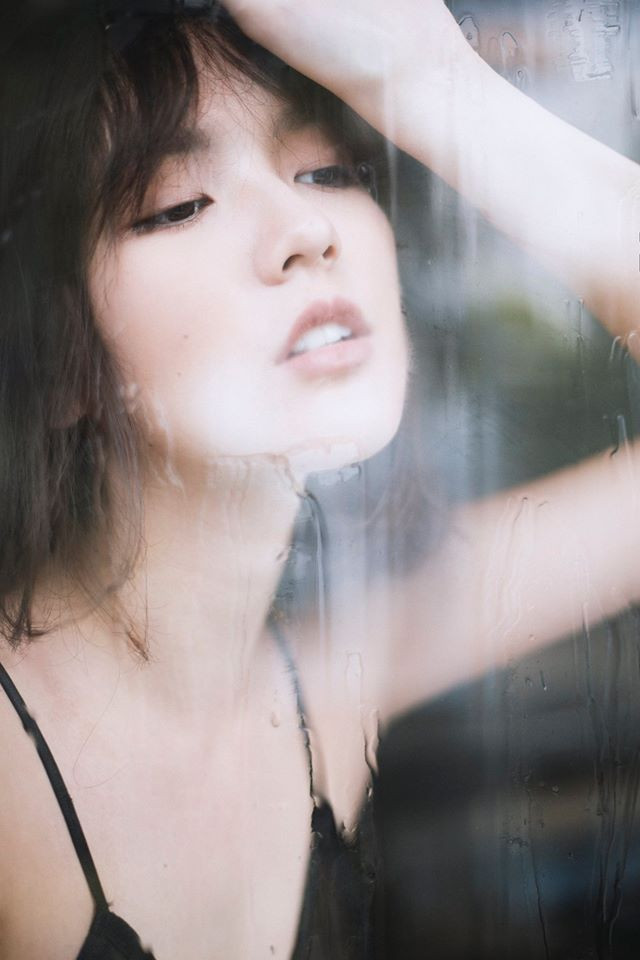 Thế mạnh nổi bật nhất của Hải Tú là khuôn mặt đẹp và giàu thần thái. Dù mỗi nhiếp ảnh gia lại có một phong cách làm việc và cặp mắt nhìn khác nhau nhưng dường như thế mạnh trên khuôn mặt của Hải Tú do quá nổi trội nên đều được mọi nhiếp ảnh gia phát hiện và tìm cách làm nổi bật trong mọi sản phẩm ảnh. "Thần thái vô song" chính là cụm từ mà nhiều dân mạng, bạn trẻ sử dụng khi bình luận về những bức ảnh chân dung của Hải Tú.