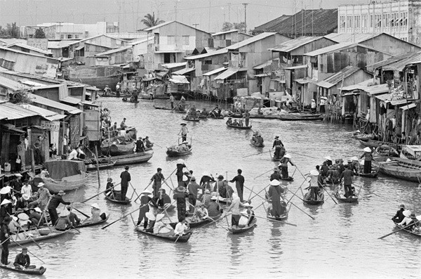 Bến Năm Căn sau ngày giải phóng.