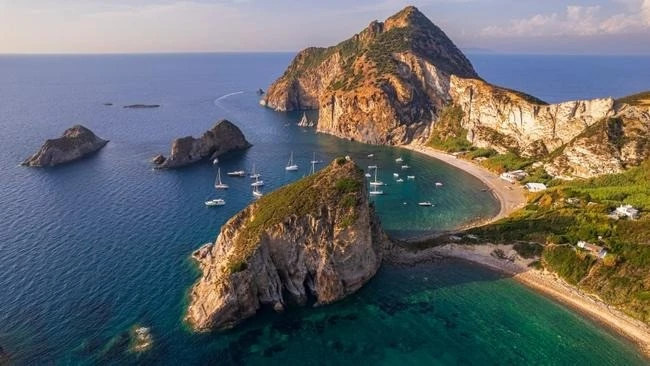 Khám phá bất ngờ về hòn đảo thời tiền sử ở Địa Trung Hải