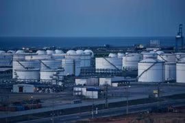 Xây dựng kho dự trữ xăng dầu chiến lược