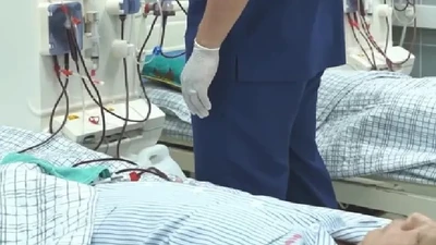 Suy thận nặng do tự ý dùng thuốc nam