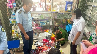 Sóc Trăng phát hiện cơ sở bán thuốc tân dược hết hạn sử dụng