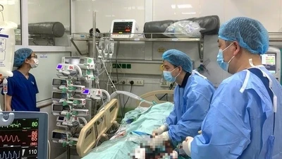 Cứu sống người đàn ông nhồi máu cơ tim cấp, ngừng tuần hoàn