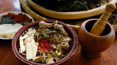 Hà Nội kiểm soát chất lượng thuốc cổ truyền, dược liệu