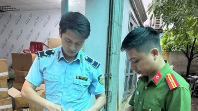 Hà Nội phát hiện 15.000 sản phẩm mặt nạ dưỡng da nhập lậu