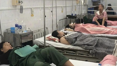 Nhiều sinh viên tại Huế nhập viện nghi ngộ độc thực phẩm