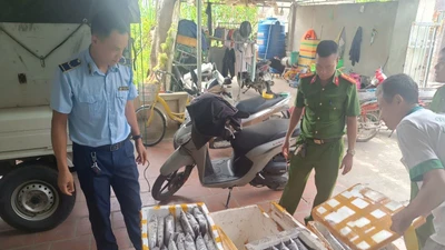 Thanh Hóa phát hiện cơ sở kinh doanh trên 1 tấn thực phẩm bốc mùi