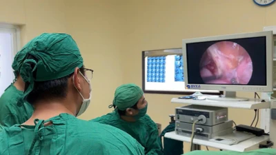 Người phụ nữ sa tử cung ra bên ngoài âm đạo được phẫu thuật thành công 