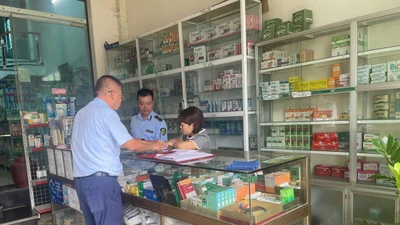 Sơn La xử phạt 10 cơ sở kinh doanh thuốc tân dược vi phạm