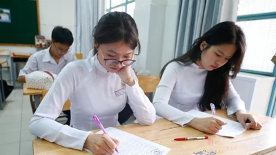 Bộ Giáo dục và Đào tạo lùi thời gian công bố điểm chuẩn đại học 2025