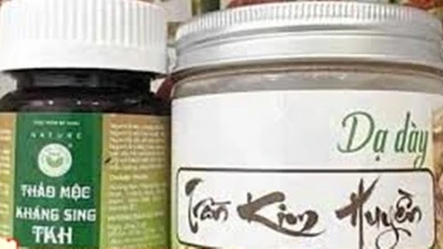 Danh tính nữ giám đốc sản xuất cao, thảo dược giả bị bắt