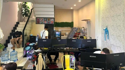 Nhóm hacker chiếm đoạt 21.000 tài khoản thẻ tín dụng