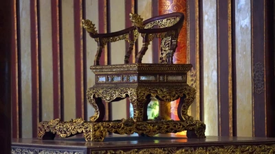 Kịch tính những cuộc tranh ngôi trong hoàng tộc triều Nguyễn