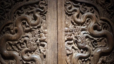 Trần Nhân Tông và Ashoka: Trùng hợp lạ ở hai vị Phật hoàng