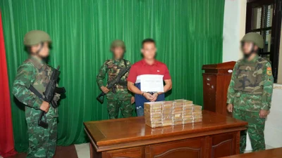 Chặt đứt đường dây ma tuý "khủng", thu giữ 38 bánh heroin