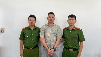 Đối tượng trốn truy nã “sa lưới” sau 1 năm lẩn trốn