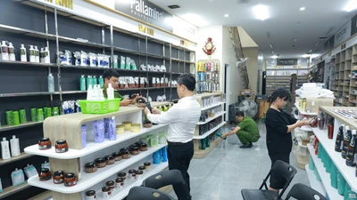 Bắt giữ 2,5 tấn mỹ phẩm không rõ nguồn gốc ở Quảng Trị