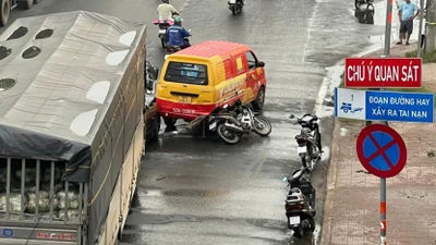 Tai nạn liên hoàn ở Thủ Đức, 2 tử vong tại chỗ