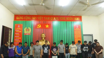 Triệt phá đường dây chuyên cung cấp “bóng cười” cho dân chơi