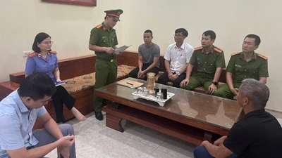 Khởi tố, tạm giam chủ kênh TikTok "Gia đình Hải Sen" 