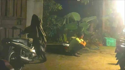 Nghi án con trai đạp vào bụng cha ruột dẫn đến tử vong