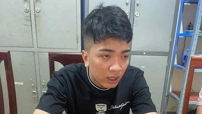Bắt nóng kẻ cướp điện thoại ở Hà Tĩnh