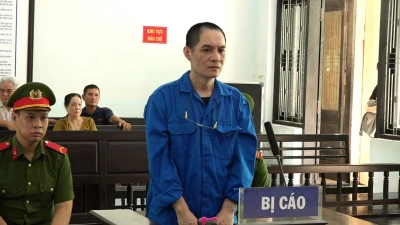 Đâm thông gia trọng thương, người đàn ông lĩnh 6 năm tù