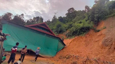 Mưa lớn kéo dài, xã biên giới ở Nghệ An thiệt hại nặng nề