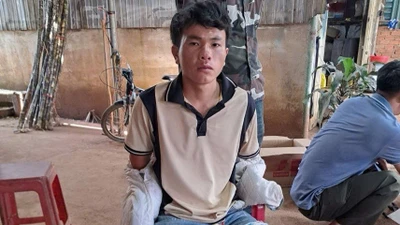 Bắt đối tượng vận chuyển hơn 3kg ma tuý đá ở Lâm Đồng