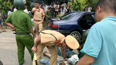 Truy bắt nhóm đối tượng lái ô tô đi trộm cắp tài sản ở Lâm Đồng
