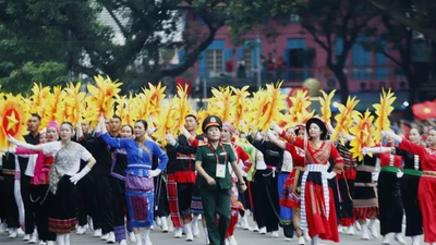 Các khối diễu binh, diễu hành trên Quảng trường Ba Đình chuẩn bị sơ duyệt