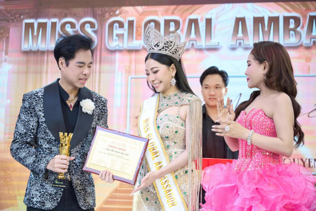 Doanh nhân Nguyễn Hạnh Nguyên rạng rỡ đón nhận danh vị Hoa hậu Đại sứ Toàn cầu – Miss Global Ambassador. hanh-nguyen-1.jpg