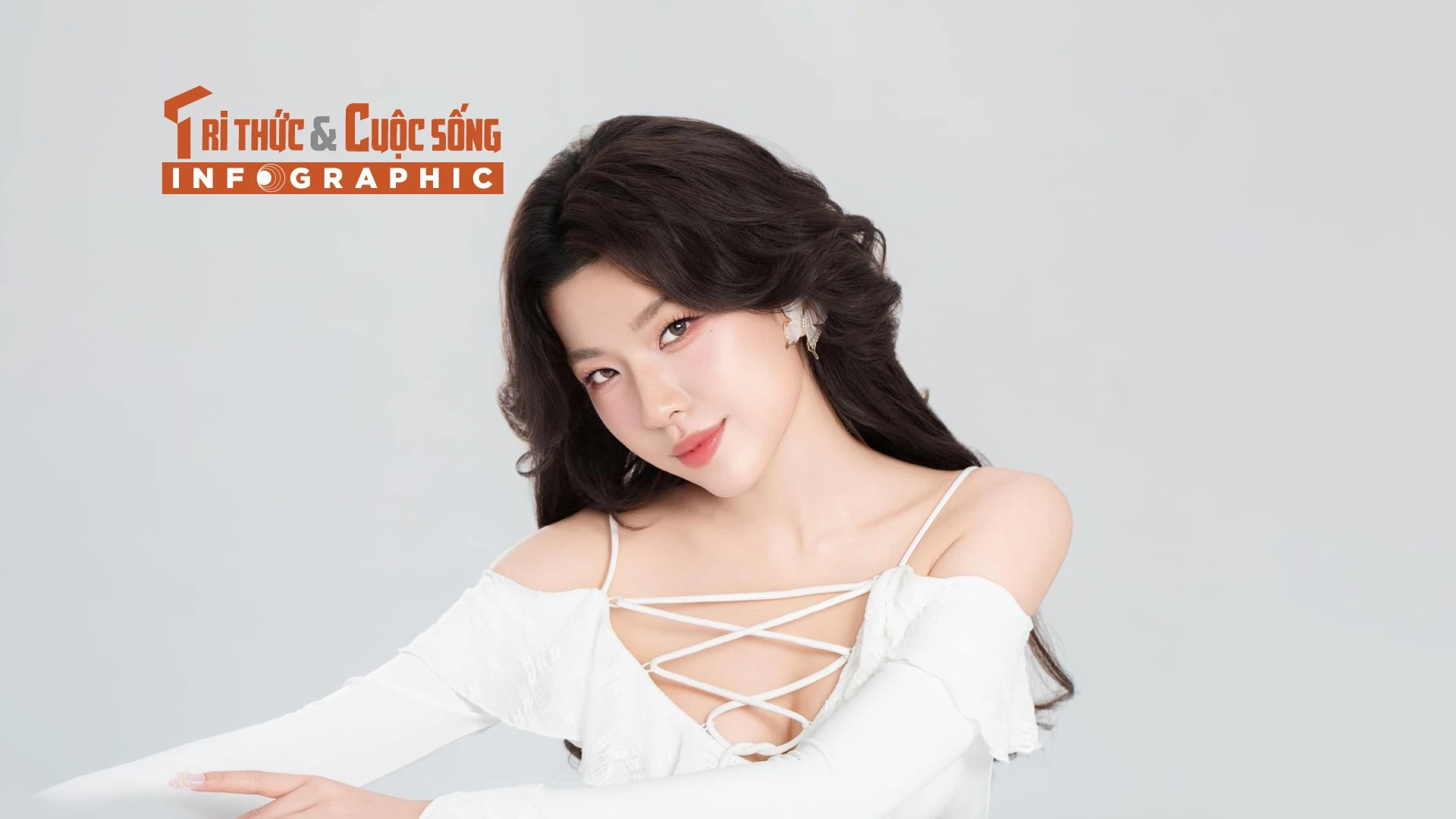 [INFOGRAPHIC] Lamoon đa tài, gây chú ý ở Em xinh say hi