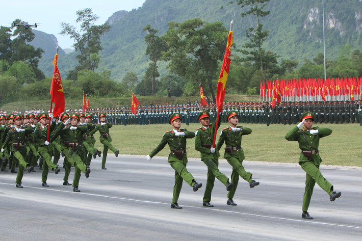 Với ý nghĩa, tầm vóc của sự kiện, thời gian qua các cơ quan, đơn vị quân đội, công an đã quán triệt, triển khai thực hiện nghiêm túc, tổ chức chặt chẽ việc huấn luyện tập trung các khối diễu binh, diễu hành tham gia lễ kỷ niệm.