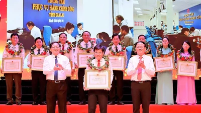 Tỉnh Gia Lai tuyên dương 80 điển hình tiêu biểu tại Đại hội Thi đua yêu nước