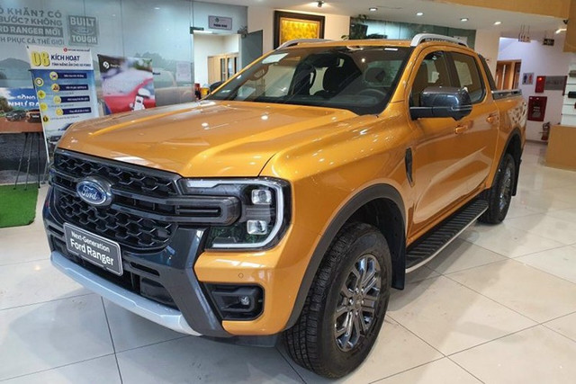 "Vua bán tải" Ford Ranger giảm gần 60 triệu, củng cố vị thế dẫn đầu. 2-837.jpg
