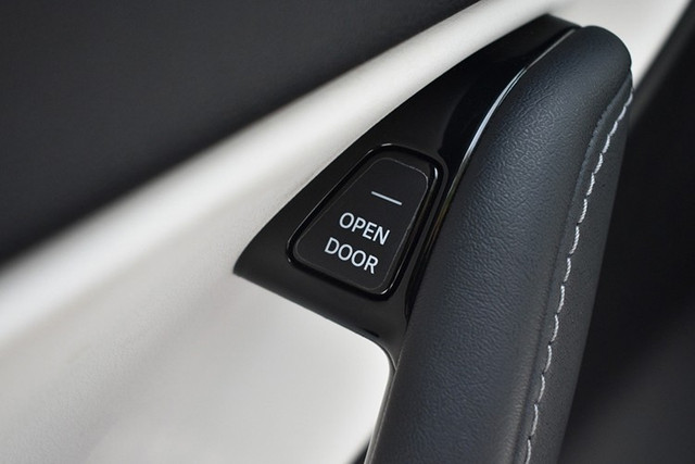 Cuộc điều tra hiện liên quan đến 174.290 chiếc Tesla Model Y đời 2021, tập trung vào chức năng khóa cửa điện tử từ bên ngoài. 3-3261.jpg