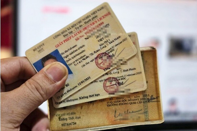 Thông tư 12/2025/TT-BCA (Thông tư 12) của Bộ Công an có hiệu lực từ ngày 1/3/2025, đã có một số thay đổi trong quy định đổi lại bằng lái xe. 1-7514.jpg