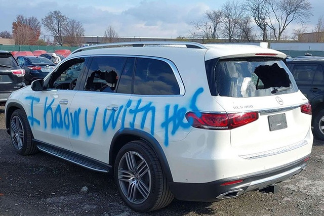 Chiếc GLS 450 này có ODO ghi nhận 47.501 dặm (khoảng 76.445 km). 4.jpg
