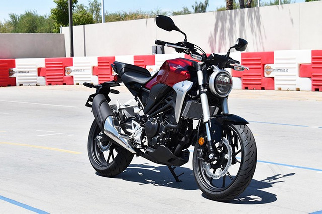 Toàn bộ xe Honda CB150R & CB300R trong diện ảnh hưởng sẽ được kiểm tra và thay thế phụ tùng miễn phí bởi Honda Việt Nam. 1-9138.jpg