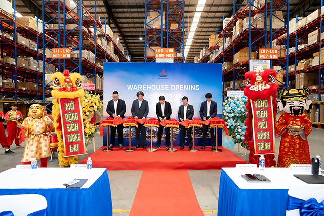 Mitsubishi Motors Việt Nam khai trương kho phụ tùng tại TP,HCM. 2-5144.jpg
