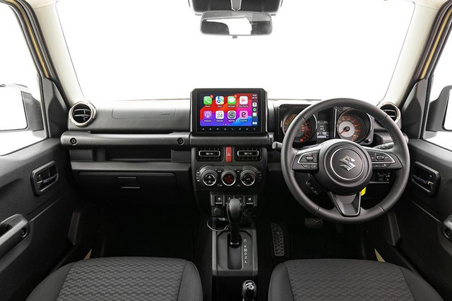 Phiên bản 5 cửa của dòng off-road nổi tiếng Jimny XL hiện đang được kiểm tra lại tại Ấn Độ, nơi sản xuất mẫu xe này. 3-9788.jpg