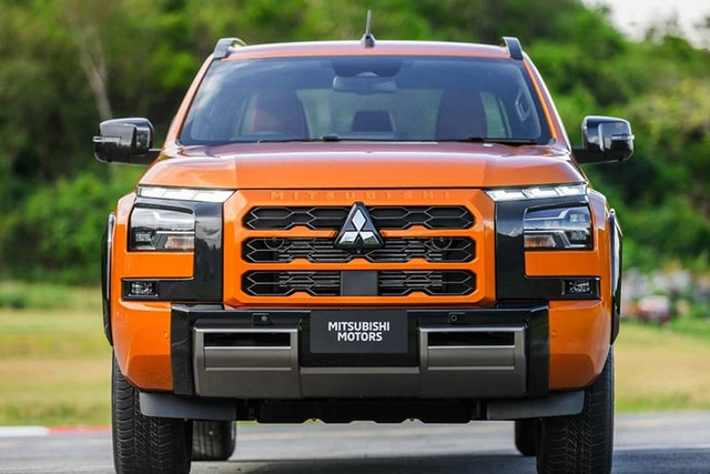 Mitsubishi Triton dù giảm giá hàng chục triệu đồng cũng chỉ đạt 242 xe, giảm 30 chiếc so với tháng trước. 4-714.jpg