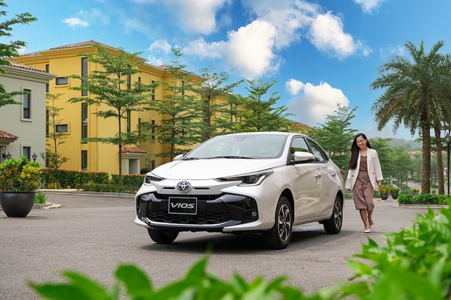 Toyota Vios với doanh số đạt 726 xe, giảm 40,1%. 3-2364.jpg