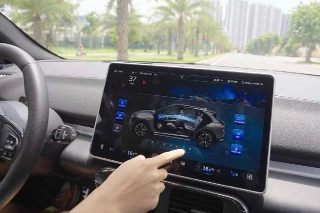 Việc quên tắt chế độ Camp Mode không chỉ làm giảm đáng kể phạm vi di chuyển khi sử dụng xe vào ngày hôm sau mà còn ảnh hưởng đến tuổi thọ pin. 2-4964.jpg