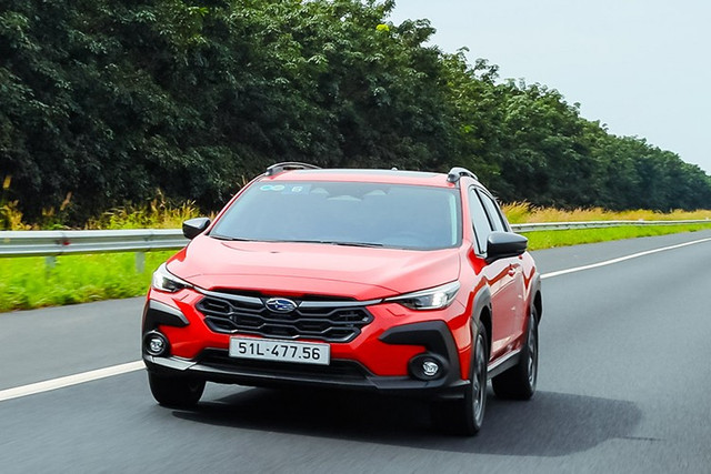 Điểm nhấn của Subaru Crosstrek là gói công nghệ an toàn chủ động EyeSight 4.0. 1-8511.jpg