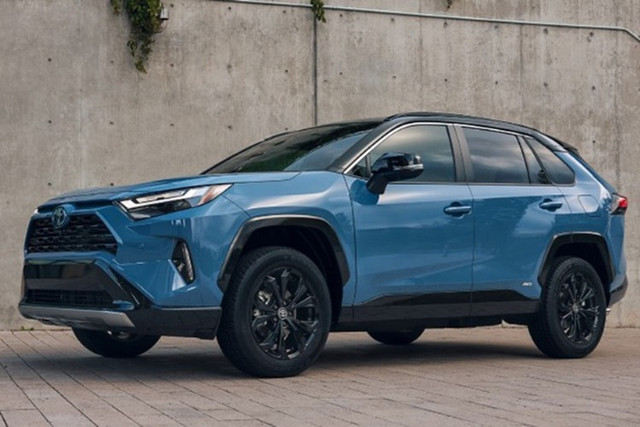 Toyota RAV4 đạt doanh số 1,187 triệu xe, vượt Tesla Model Y chỉ với khoảng cách hơn 2.000 xe. 2.jpg