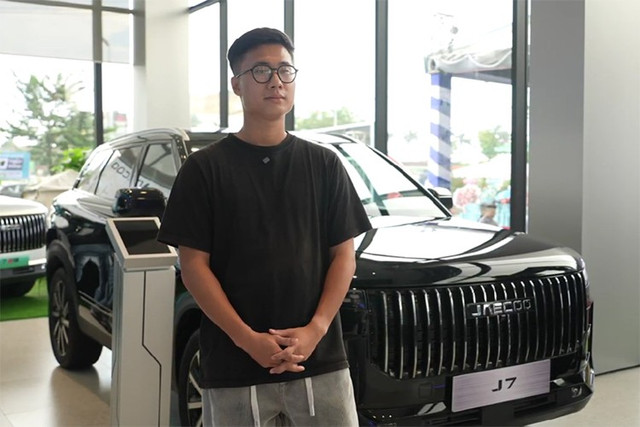 “Xe offroad nhưng vẫn hiện đại và thông minh” – Anh Việt Hoàng, Hà Nội. 1-3274.jpg